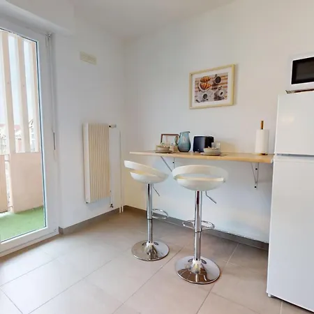 Apartament La Belle Etape Avec Parking Colmar
